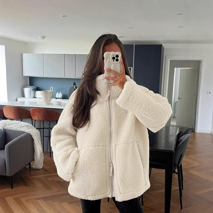 Ladies comfortable fleece sweater with high collar and large pockets Lune London