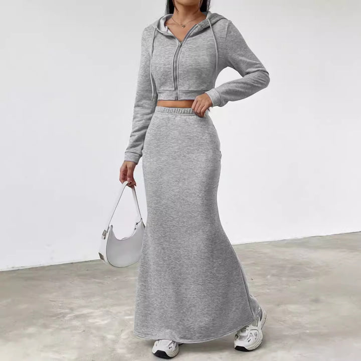 Elegant short sweatshirt for women with high waist and maxi skirt Lune London