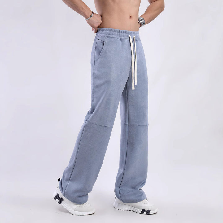 Comfortable lounge pants for women with elastic waist and practical pockets Lune London