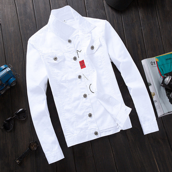 Women's denim jacket with a modern cut and practical pockets Lune London