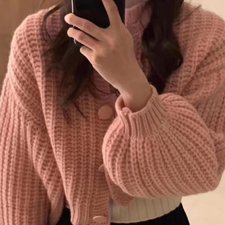 Chunky knit cardigan for women with voluminous sleeves and large buttons Lune London