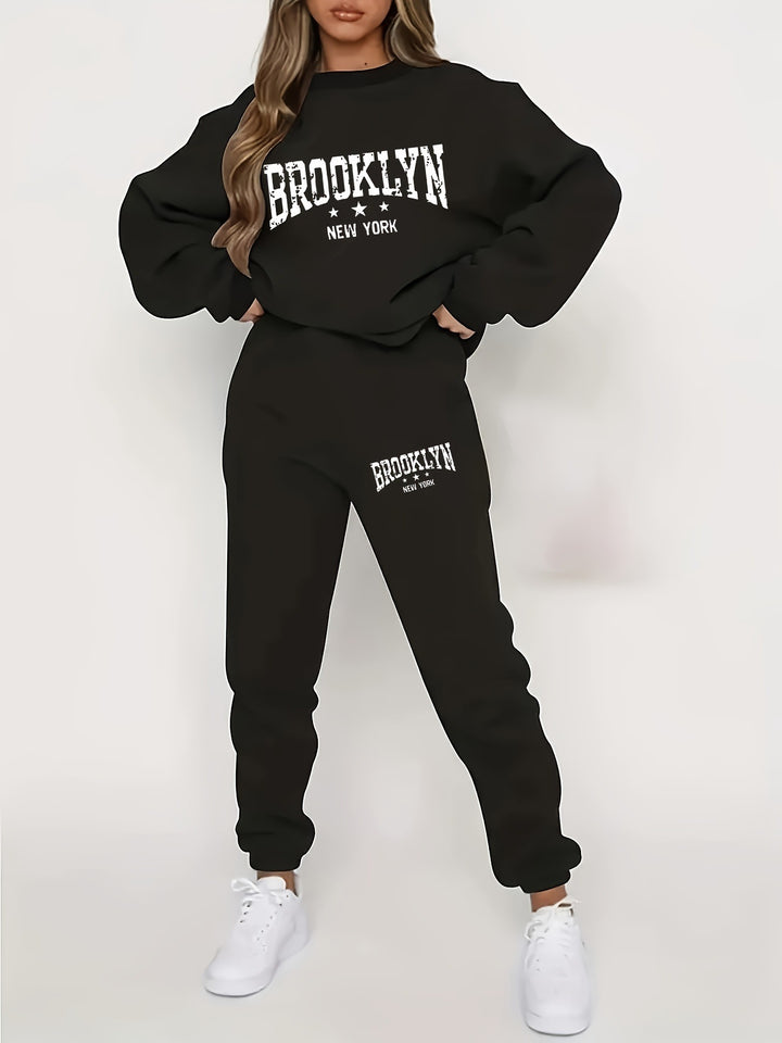 Women's hoodie and jogger set with urban Brooklyn design Chic & Stil