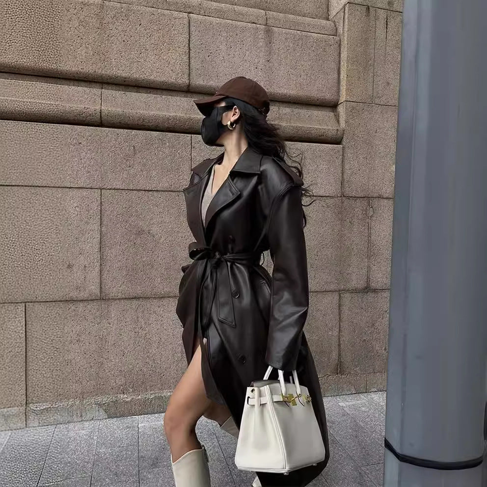 Elegant trench coat ladies Lune London