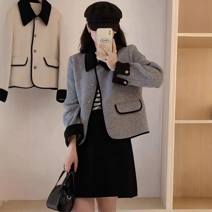Elegant lady short jacket with contrasting details Lune London