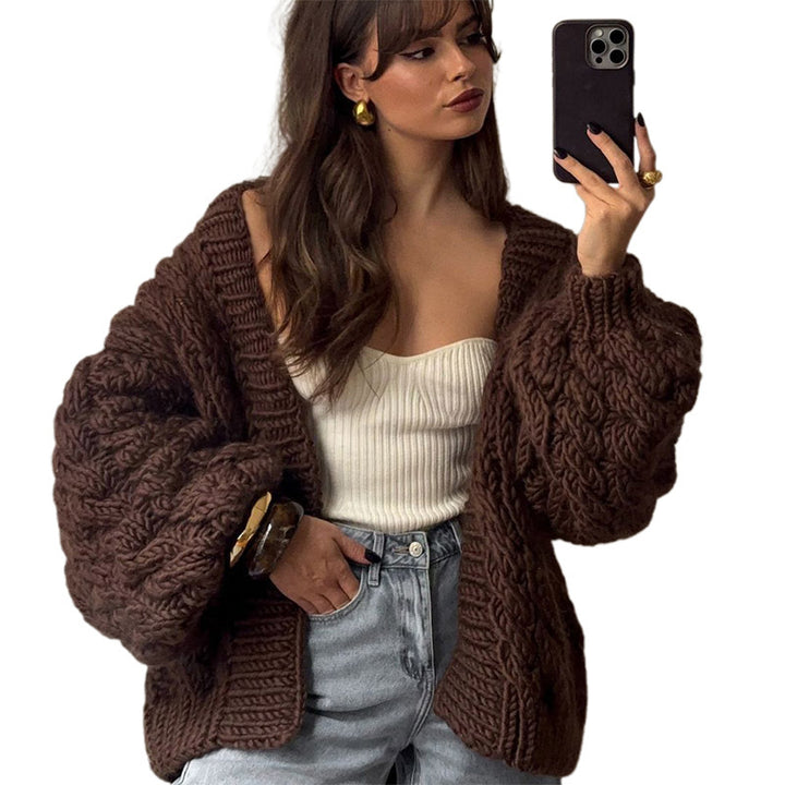 Thick knit jacket for women with an oversized fit and elegant braided patterns Lune London