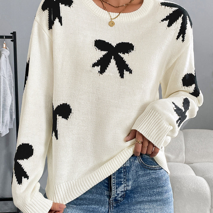 Fashion women's sweater with a unique knot design Lune London