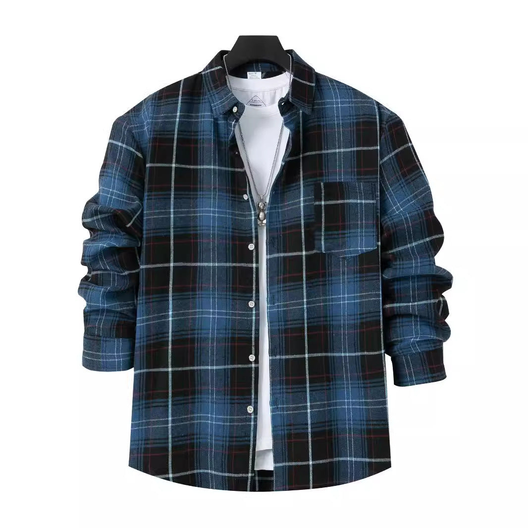 Plaid shirt for men with modern details and a practical chest pocket Lune London