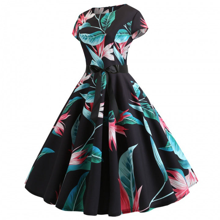 Robe évasée pour femme avec imprimé floral et ceinture à la taille Chic & Stil