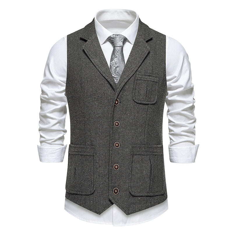 Classic herringbone design men's suit vest with practical pockets Lune London