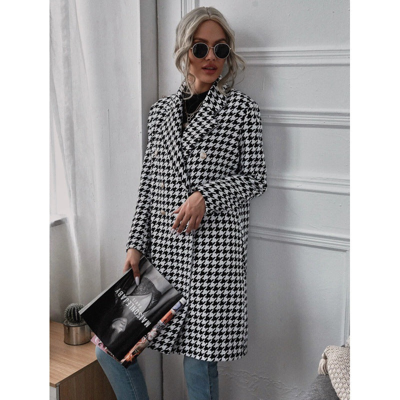 Oversized blazer for women in an exclusive houndstooth design Lune London
