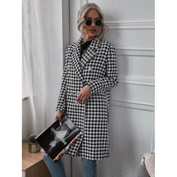 Oversized blazer for women in an exclusive houndstooth design Lune London