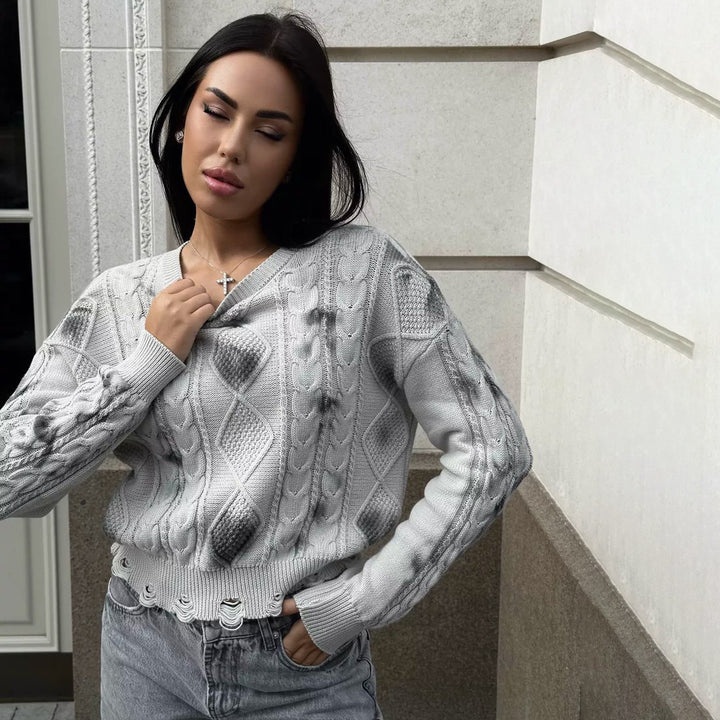Lune London Ladies Knit Sweater with Graphic Pattern and Relaxed Fit