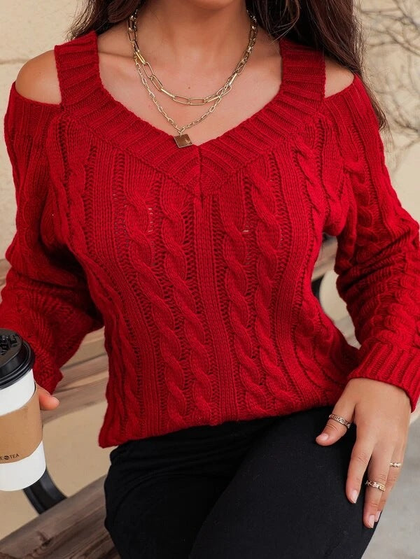 Women's sweater with neckline and cable pattern Lune London