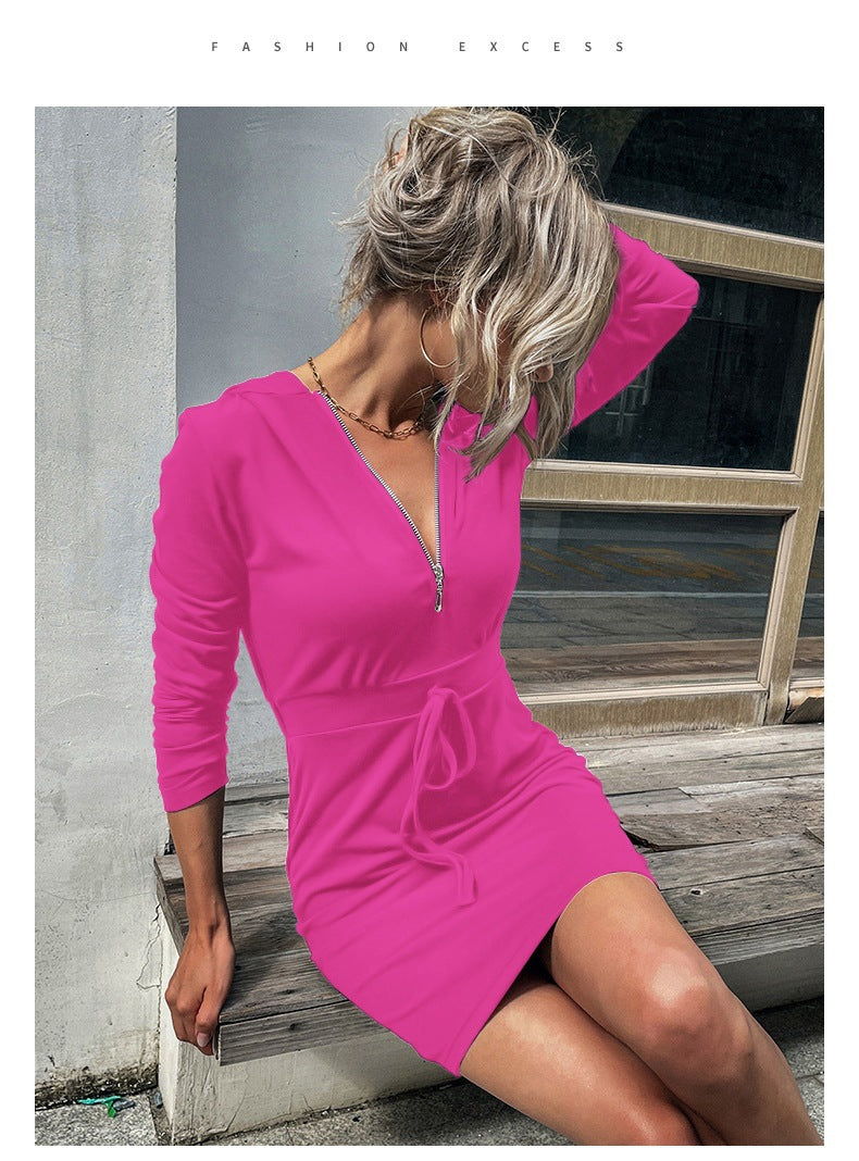 Robe sportive pour femmes avec zip et ceinture ajustable Chic & Stil