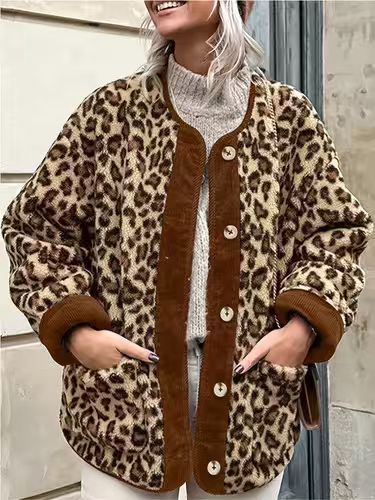 Ladies warm jacket with leopard pattern Lune London