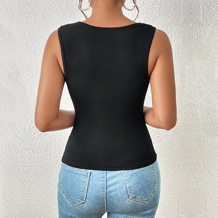 Women's asymmetrical body with a trendy strap design Chic & Stil