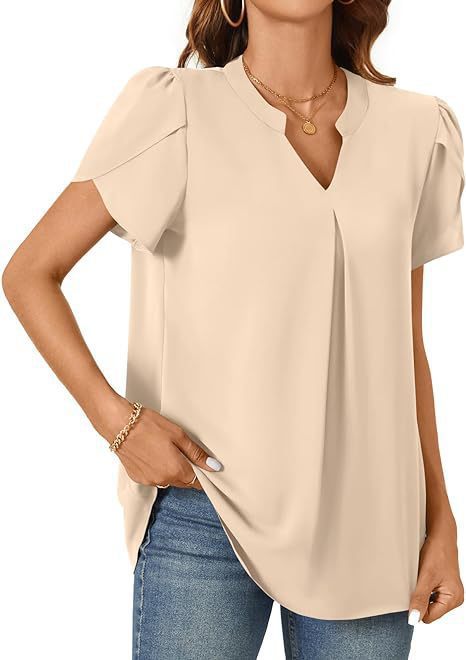 Women's Blouse with Elegant V-Neck Detail and Light Puff Sleeves Chic Und Stil