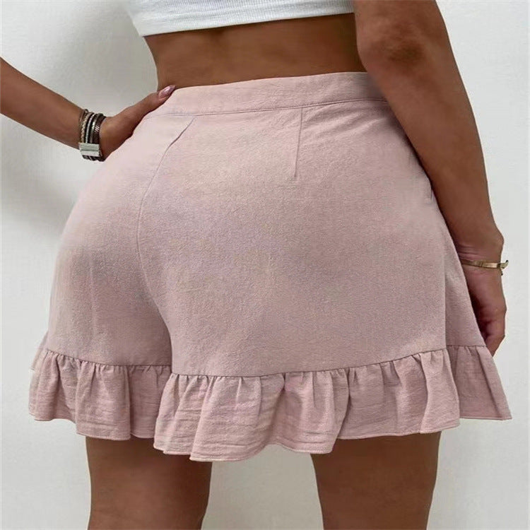 Ruffled shorts for women with elastic waistband and side pockets Lune London