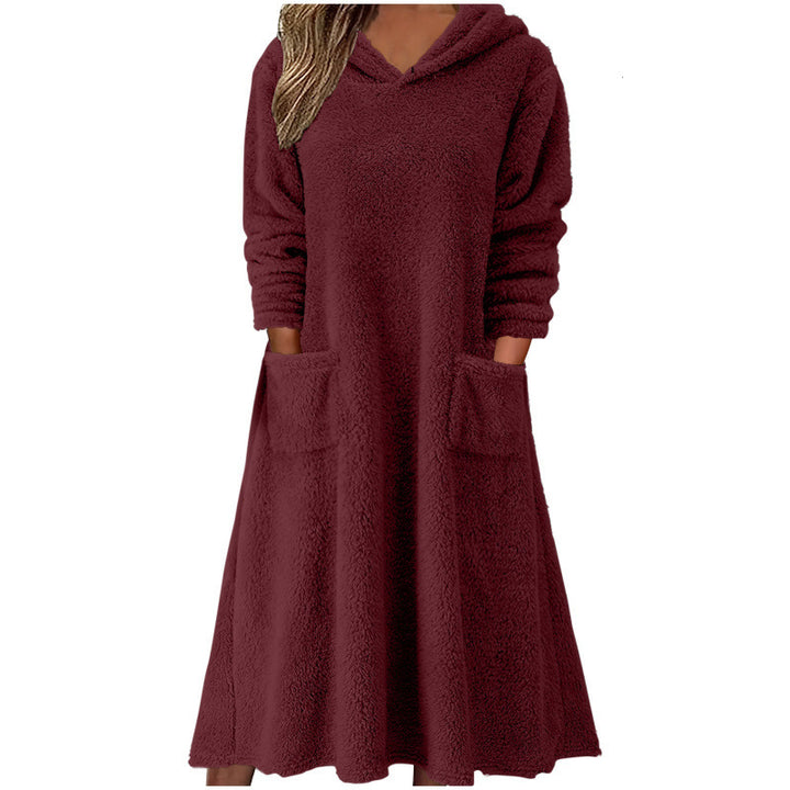 Comfortable polar dress for women with hood and practical pockets Lune London