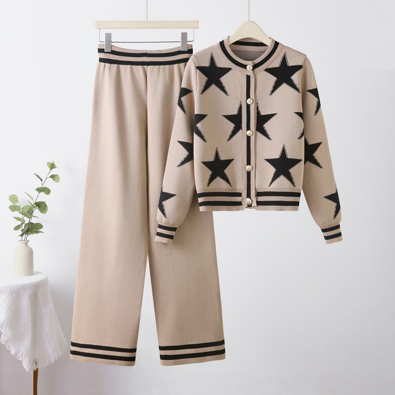 Knitted loungewear set with star patterns and contrasting details for ladies Lune London