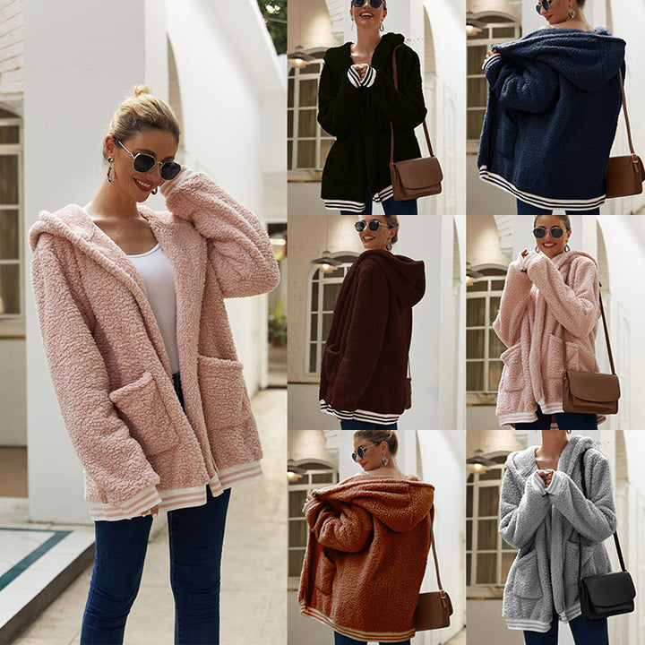 Ladies Cozy Fleece Jacket with Hood and Practical Pockets Lune London
