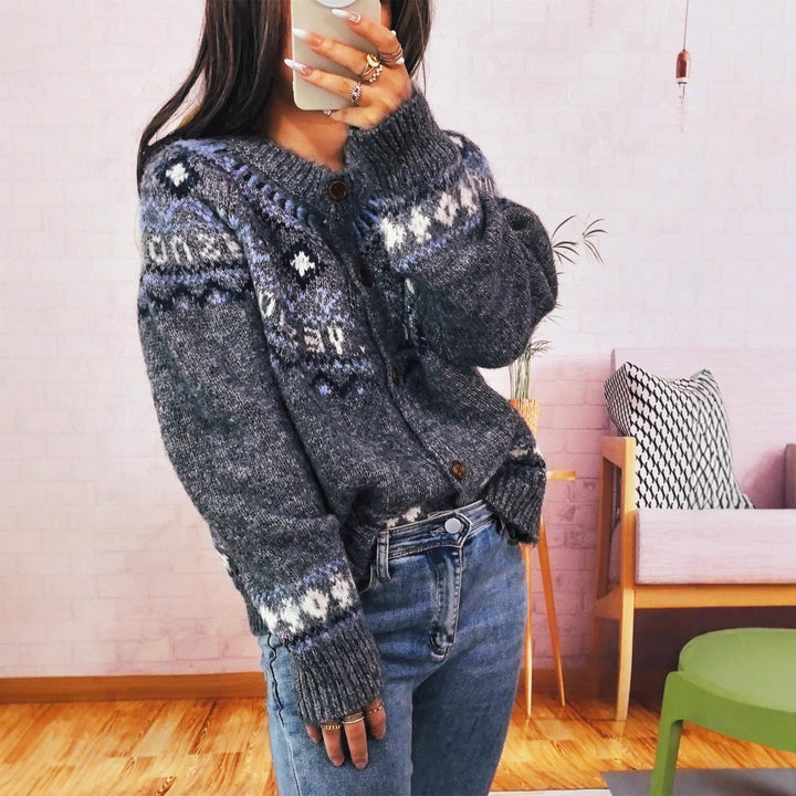 Lune London | Women's Cardigan with Colorful Nordic Pattern and High-Quality Wooden Buttons