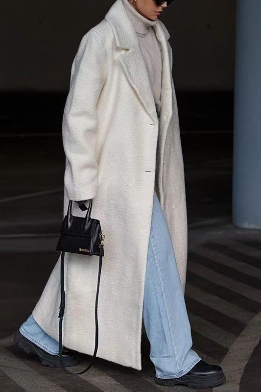 Lune London | Women's Plush Coat - Elegant Long Lapel Coat