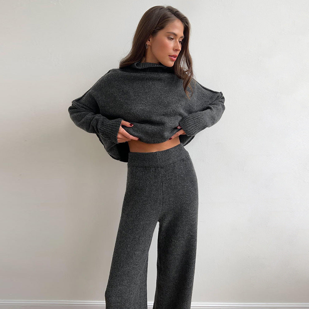 Women Comfortable Knit Set with Turtleneck Lune London