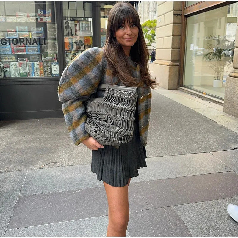Veste à carreaux pour femmes avec des manches volumineuses Chic & Stil