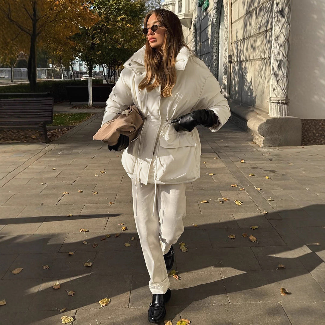 Doudoune d'hiver pour femmes avec col haut et ceinture à taille réglable Chic & Stil