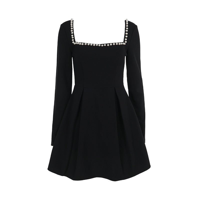 Cocktail dress for women with square neckline and elegant pearl details Lune London