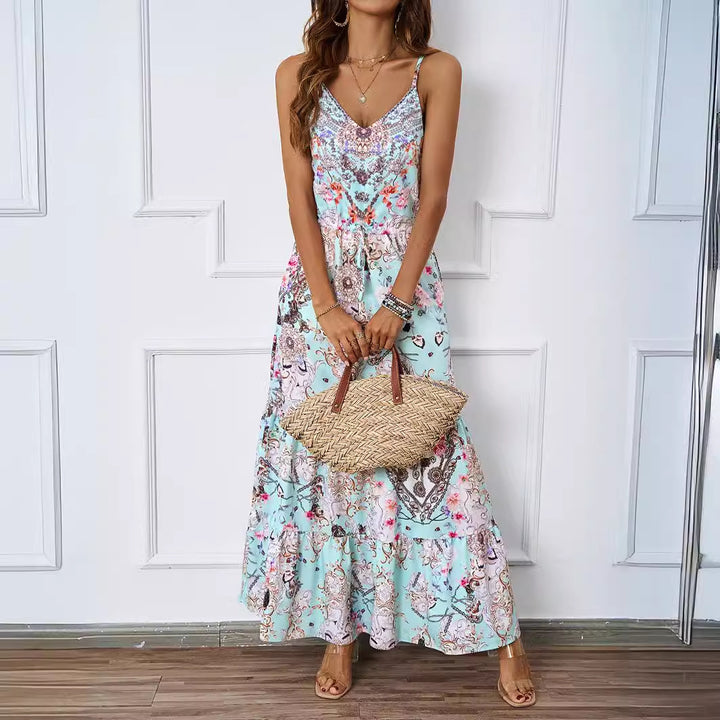Maxi dress for women with floral pattern and side pockets Chic & Stil