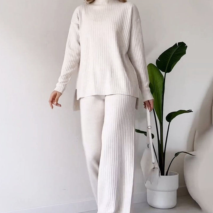 Lune London Ladies Ribbed Knit Lounge Set