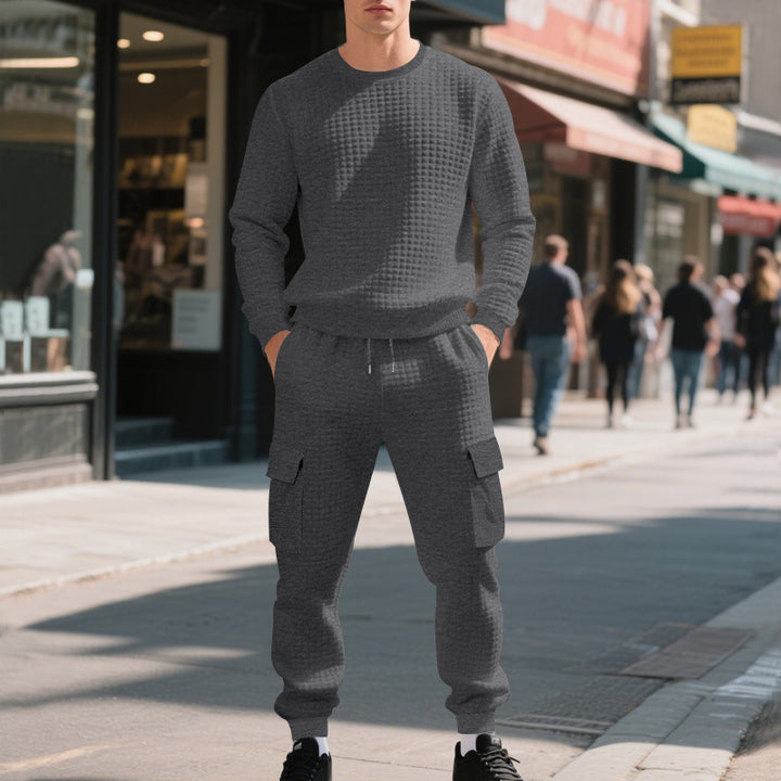 Lune London casual sweatshirt and cargo pants set for men