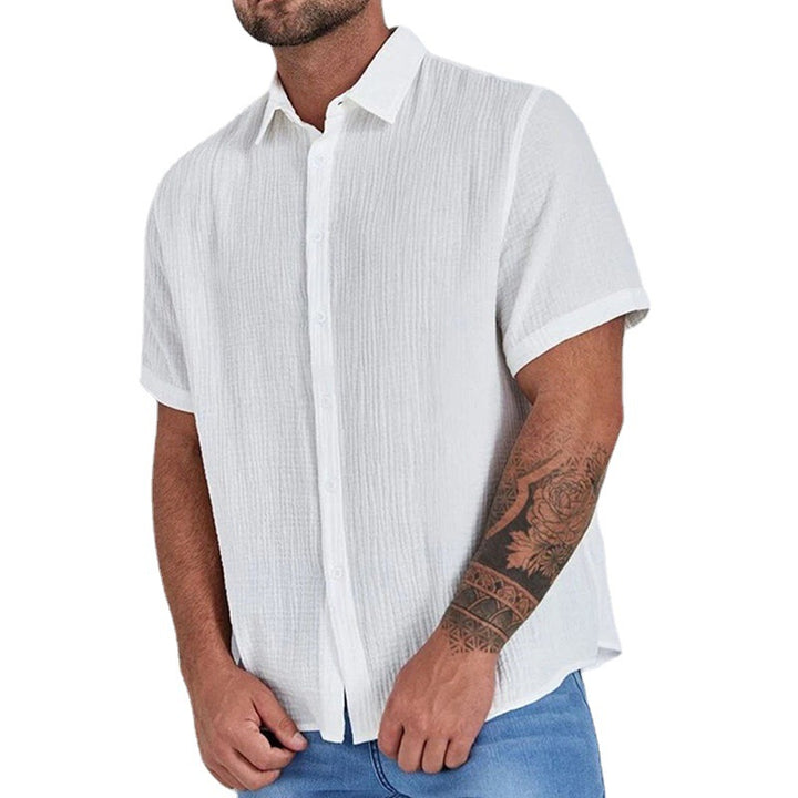 Structured short-sleeve shirt for men with modern button details Lune London