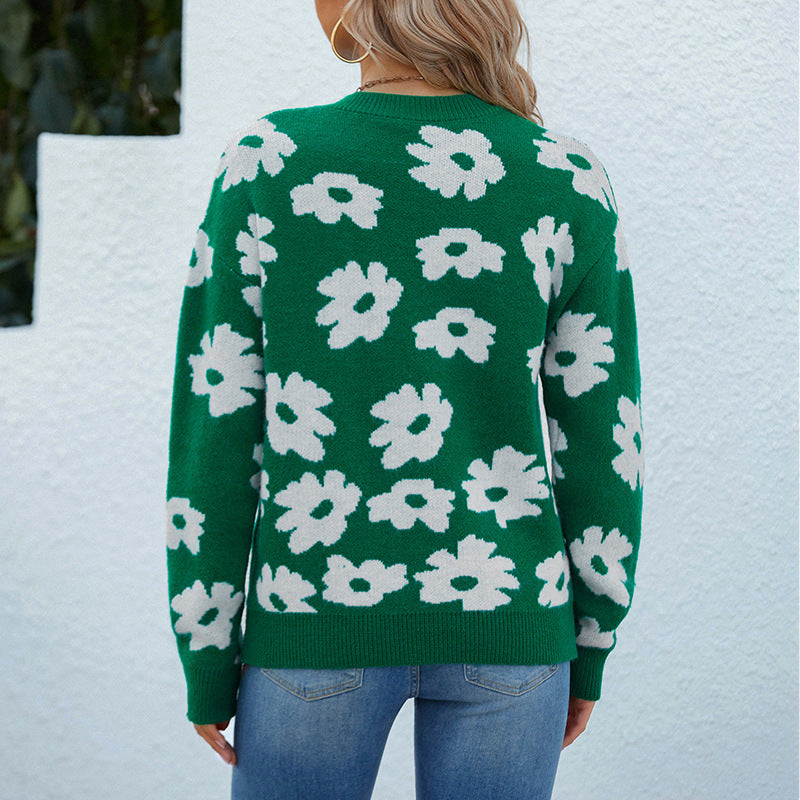 Knitted sweater for women with floral pattern and casual fit Lune London