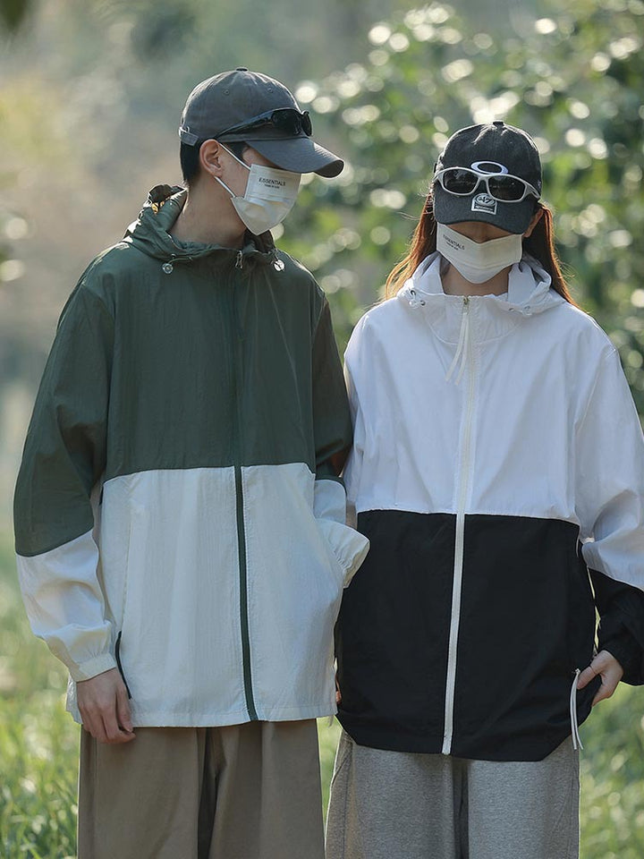 Ladies lightweight and water-resistant outdoor jacket with hood Lune London