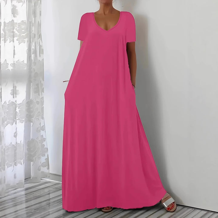 Maxi dress for women with U-neckline and practical pockets Lune London