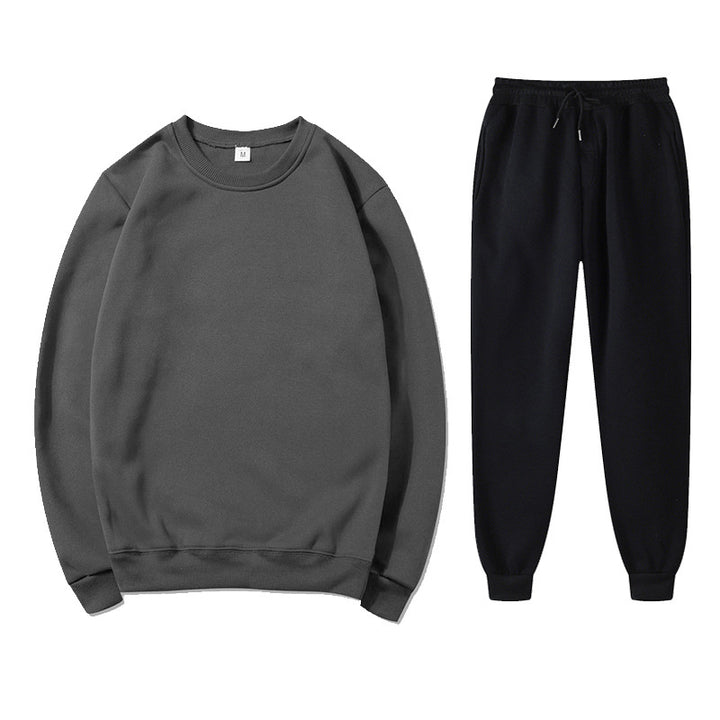 Women’s sporty tracksuit with elastic waistband and comfortable inserts Chic & Stil
