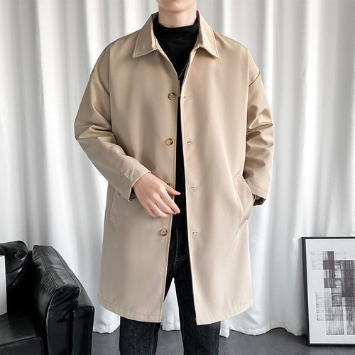 Versatile transitional jacket for men with practical pockets and modern fit Lune London