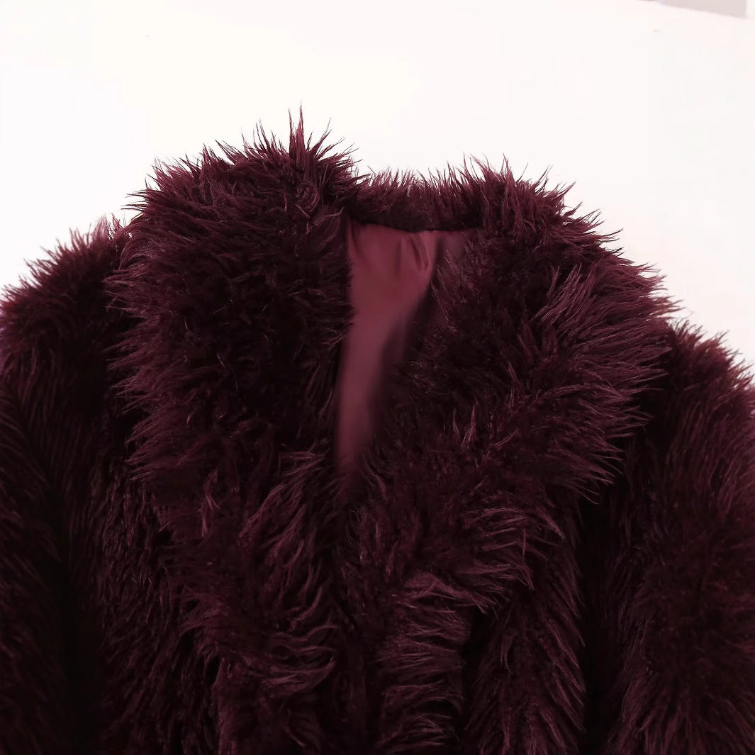 Ladies comfortable faux fur jacket with shawl collar and elegant silhouette Lune London