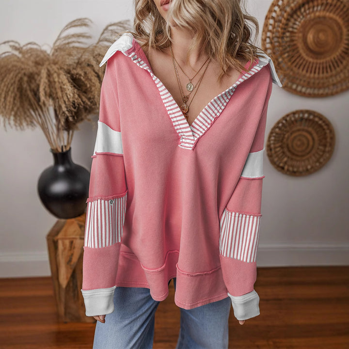 Comfortable sweater for women with a shirt collar and striped sleeves Lune London