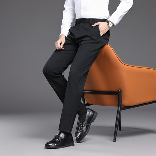 Elegant men's suit trousers with a slim fit and side pockets Lune London