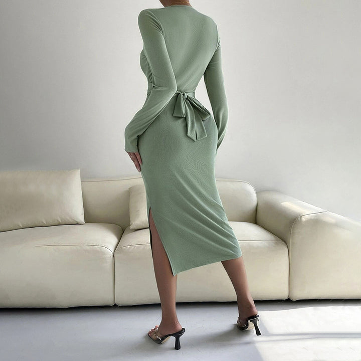 Robe enveloppante ajustée pour femmes avec manches longues et effet froncé élégant Chic & Stil