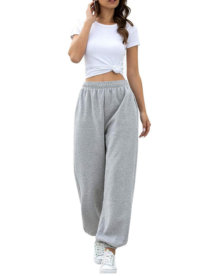 Casual pants for women with a wide cut and elastic waist Lune London