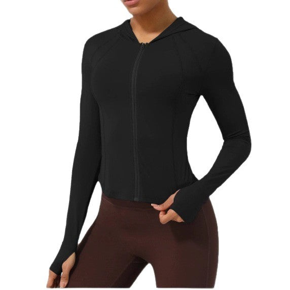 Women's sports jacket with practical thumb holes and an athletic cut Lune London