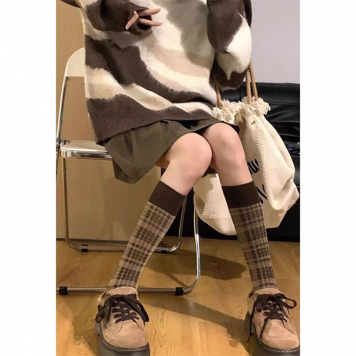 Pull surdimensionné confortable pour femmes avec des dégradés de couleurs modernes Chic & Stil