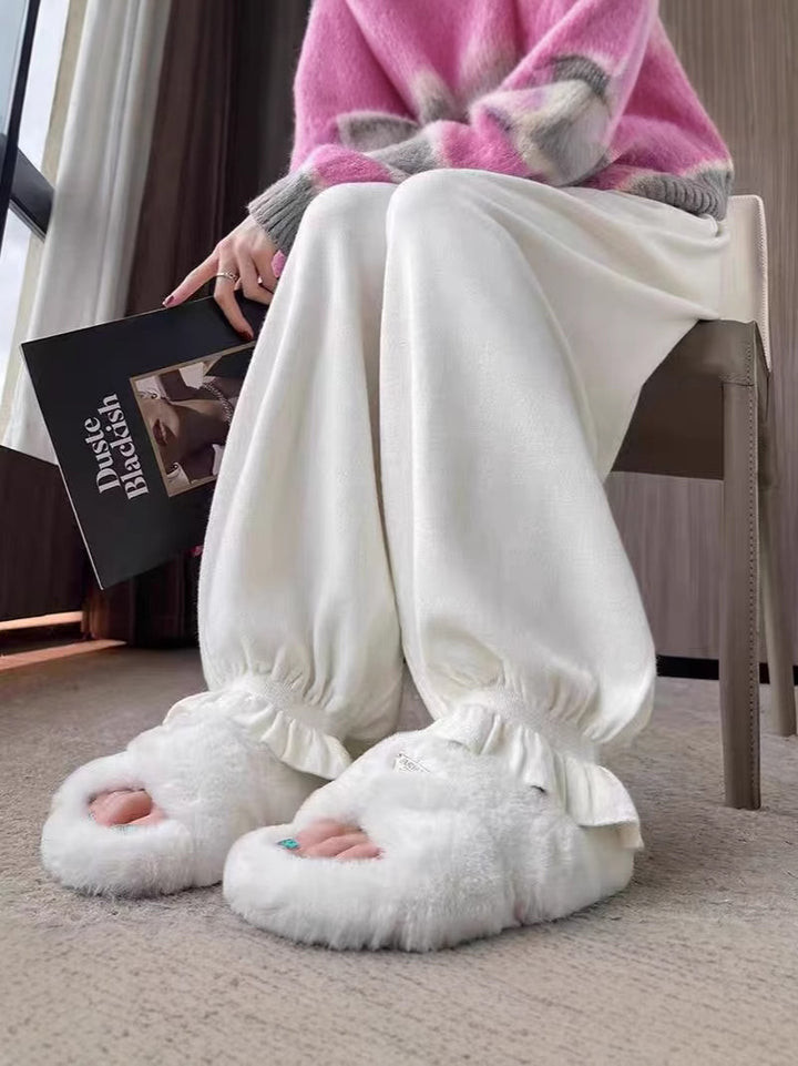Comfortable palazzo pants for women in shiny material Lune London