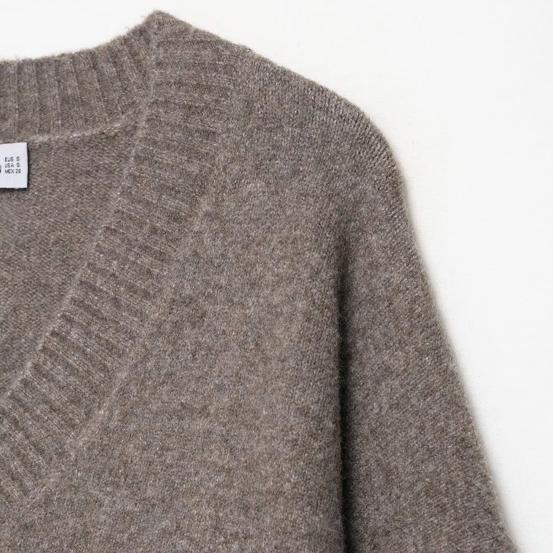 Ladies Cozy V Neck Sweater in high quality merino wool Lune London