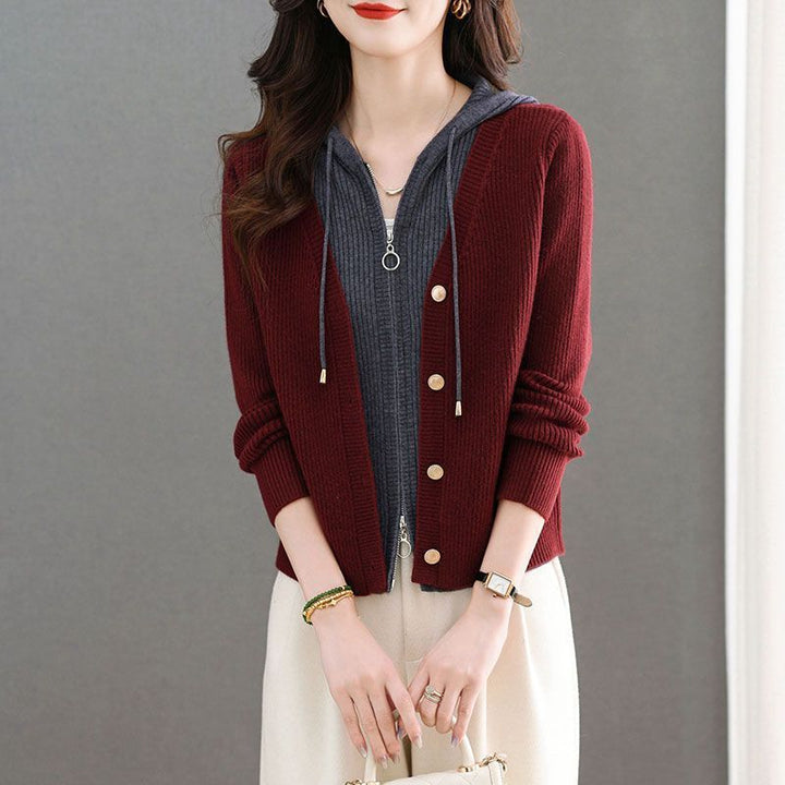 Cardigan pour femmes avec des détails de bouton stylés Chic & Stil